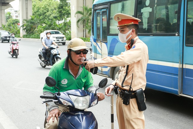 Những quy định mới người tham gia giao thông đường bộ cần biết- Ảnh 6.