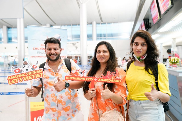 Vietjet tăng trưởng doanh thu kỷ lục- Ảnh 2. Vietjet tăng trưởng doanh thu kỷ lục- Ảnh 2.