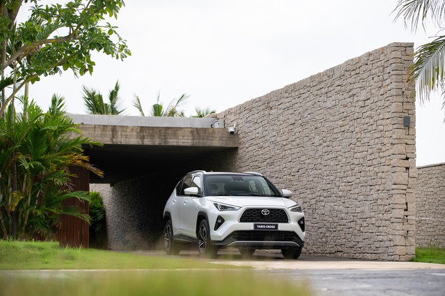 Mẫu xe Toyota Yaris Cross nhập khẩu nguyên chiếc. Mẫu xe Toyota Yaris Cross nhập khẩu nguyên chiếc.