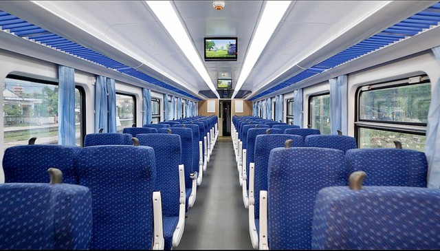 Đưa vào khai thác đoàn tàu mới tuyến Sài Gòn - Nha Trang từ ngày 9/8 - Ảnh 2.