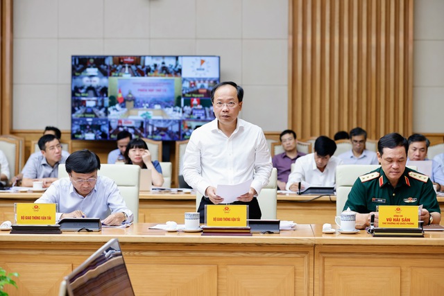 Thủ tướng: Kiểm soát chặt tiến độ, đảm bảo hoàn thành 3.000km cao tốc vào cuối năm 2025 - Ảnh 3.