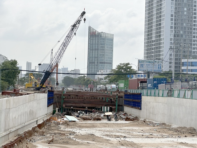 Thông xe nhánh hầm chui Nguyễn Văn Linh hơn 830 tỷ đồng ngày 30/9 - Ảnh 4.