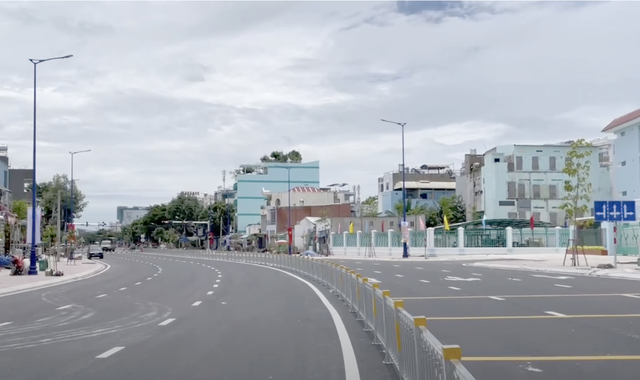 TP. HCM thông xe tuyến đường Tên Lửa 400 tỷ đồng - Ảnh 1.