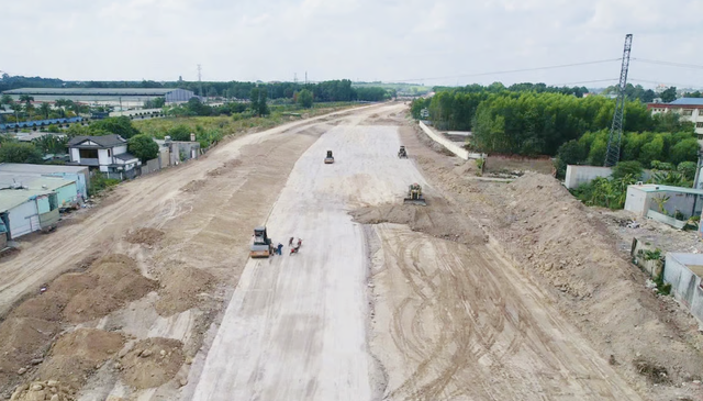 Dự án đường cao tốc Biên Hòa - Vũng Tàu chậm tiến độ, UBND tỉnh Đồng Nai ra 