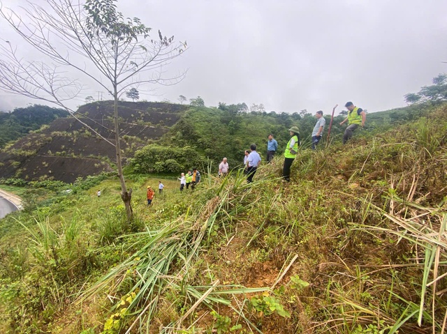 Kiến nghị công bố lệnh khẩn cấp tại Km141+200 QL6 tỉnh Phú Thọ - Ảnh 2.