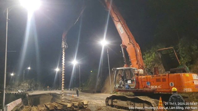 Hàng trăm điểm sạt lở chia cắt giao thông, Lâm Đồng gấp rút triển khai khắc phục- Ảnh 2.