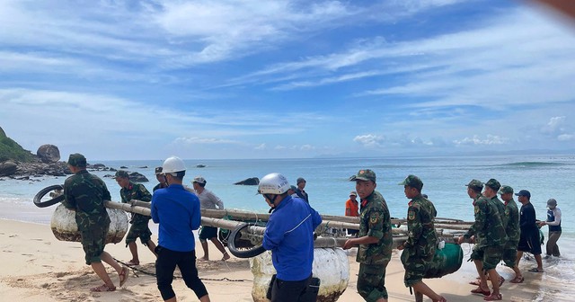 Gia Lai khẩn cấp sơ tán toàn bộ dân vùng nguy hiểm, ứng phó bão số 13- Ảnh 1.