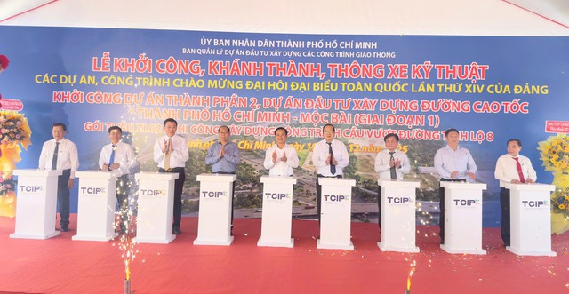 Khởi công dự án thành phần cao tốc TP.HCM - Mộc Bài