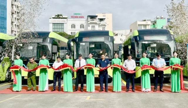 TP.HCM đưa vào hoạt động 58 xe buýt điện từ ngày 27/12