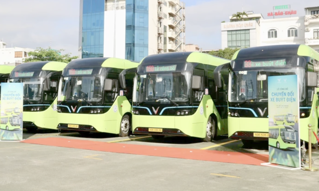 TP.HCM đưa vào hoạt động 58 xe buýt điện từ ngày 27/12 - Ảnh 2.