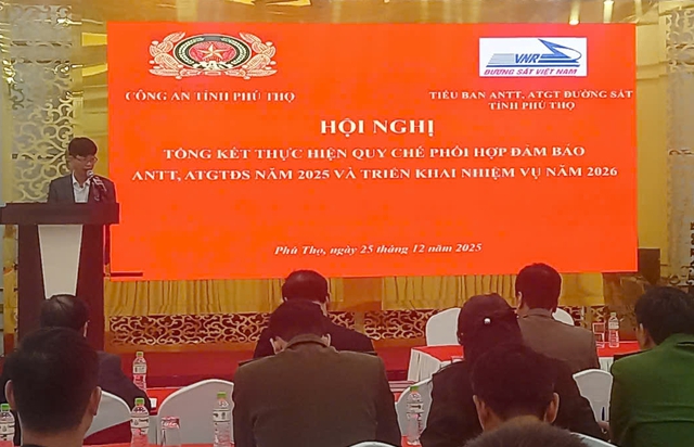 Phối hợp chặt chẽ bảo đảm an ninh trật tự, ATGT đường sắt tuyến Yên Viên – Lào Cai - Ảnh 4.