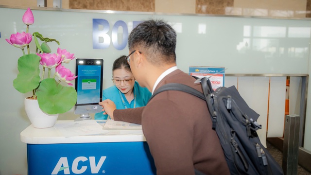 Sản lượng khách tại Nội Bài dự báo đạt đỉnh gần 115.000 lượt ngày cao điểm kỳ nghỉ Tết Dương lịch - Ảnh 3.