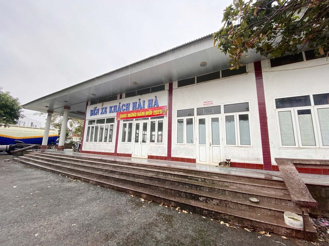 Quảng Ninh: Nhiều bến xe khách “trùm mền” gây lãng phí đất đai - Ảnh 1.