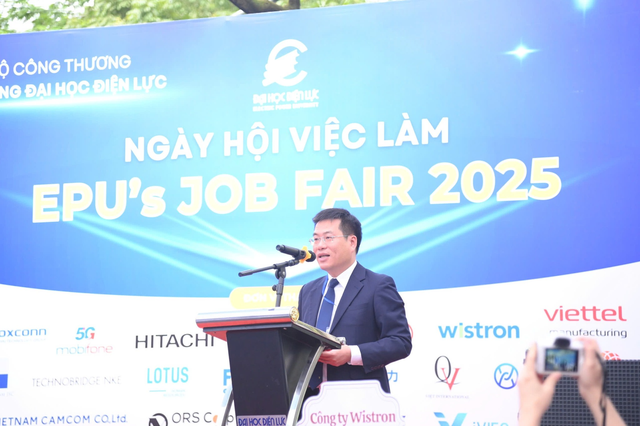 EPU’s Job Fair 2025 – Cầu nối giữa sinh viên và doanh nghiệp trong kỷ nguyên số - Ảnh 1.
