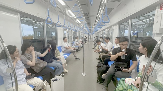 TP.HCM: Tuyến metro số 1 miễn phí vé cho hành khách đi tàu trong hai ngày 30/4 và 1/5 - Ảnh 1.