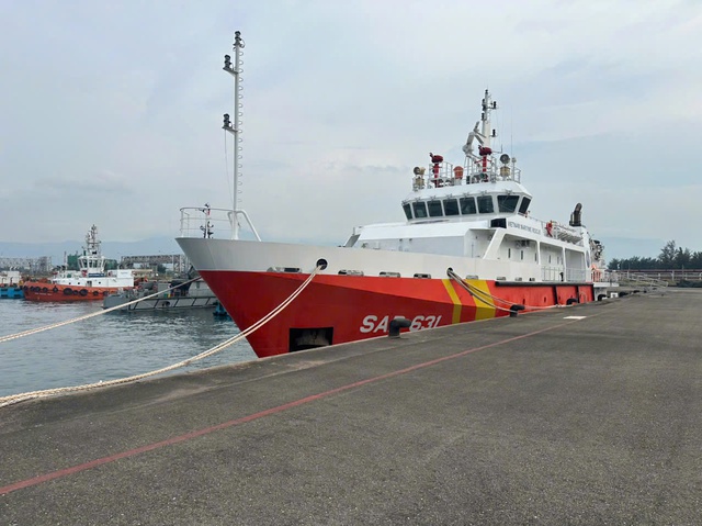 Khẩn trương triển khai công tác tìm kiếm, cứu nạn hàng hải ứng phó bão số 1 - Ảnh 7.