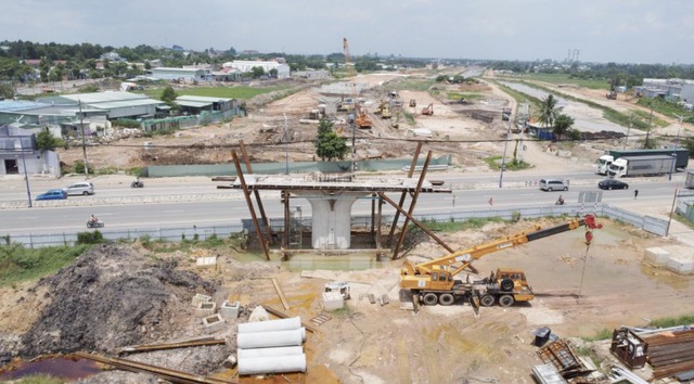 TP.HCM đẩy nhanh thi công Vành đai 3 giảm kẹt xe nút giao Tân Vạn - Ảnh 2.