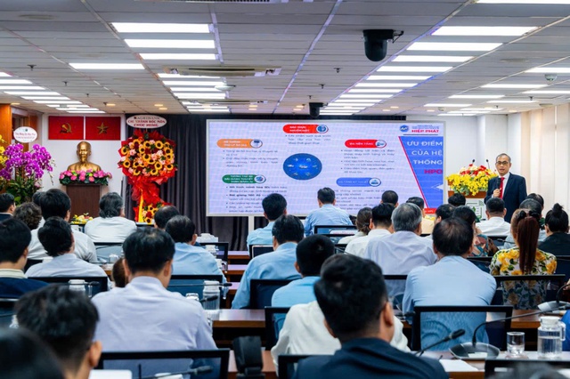 TP.HCM lần đầu ra mắt ứng dụng AI vào đào tạo lái xe ô tô - Ảnh 1.