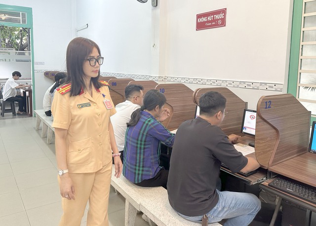 TP.HCM lần đầu ra mắt ứng dụng AI vào đào tạo lái xe ô tô - Ảnh 6.