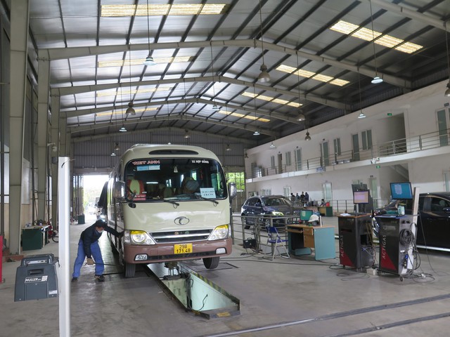 Cắt giảm, đơn giản hóa thêm 49 thủ tục hành chính lĩnh vực đăng kiểm- Ảnh 2.