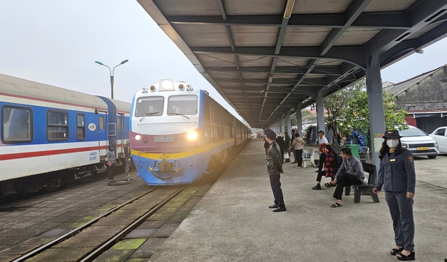 Tàu Thống nhất sẽ đón trả khách tại ga Giáp Bát trong các ngày diễn ra sự kiện A80 - Ảnh 1.