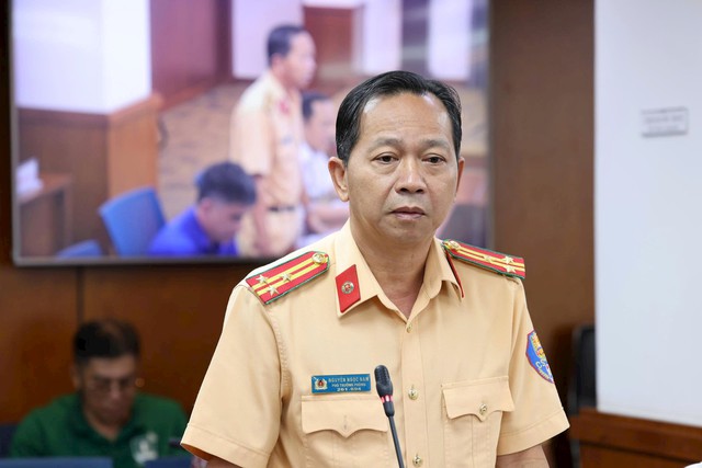 CSGT TP.HCM lý giải nguyên nhân khiến hơn 125.000 người đậu sát hạch nhưng chưa có bằng lái xe - Ảnh 2.