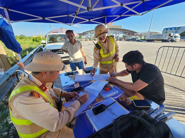 TNGT giảm sâu trong ngày thứ 2 kỳ nghỉ lễ Quốc khánh 02/9- Ảnh 1.