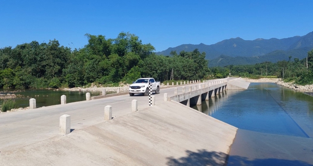 Quảng Ninh: Hạ tầng giao thông đồng bộ nâng cao đời sống người dân vùng cao - Ảnh 3.