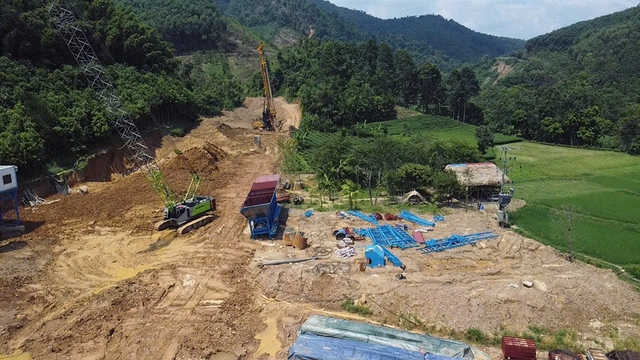 Khẩn trương tăng tốc thi công cao tốc Chợ Mới - Bắc Kạn - Ảnh 1.