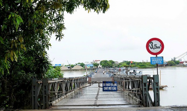 Ninh Bình: Tạm dừng khai thác một loạt cầu phao - Ảnh 1.