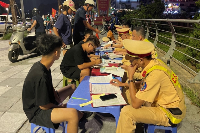 Quảng Ninh: Quyết liệt xử lý hành vi “độ, chế” xe máy điện - Ảnh 2.