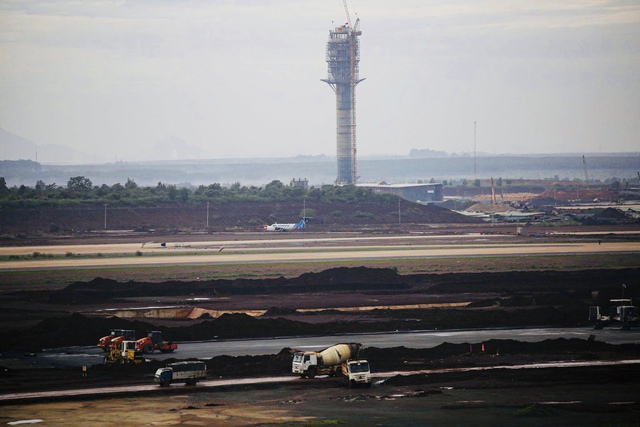 Bay hiệu chuẩn đầu tiên tại đường băng sân bay Long Thành