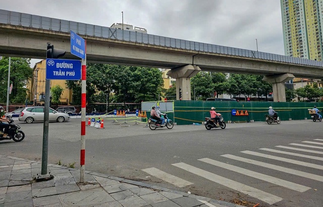 Hà Nội điều chỉnh tổ chức giao thông trên đường Trần Phú, Phùng Hưng  - Ảnh 1.