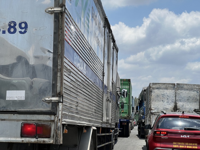 Chuẩn bị sửa chữa mặt đường Quốc lộ 51- Ảnh 1.