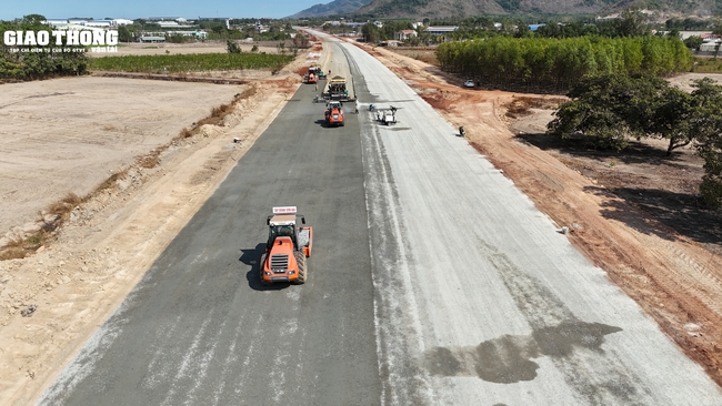 Cao tốc Biên Hoà - Vũng Tàu: Nơi sắp về đích - nơi chỉ có 200m đường thi công- Ảnh 3.