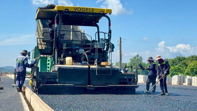 Cao tốc Biên Hoà - Vũng Tàu: Nơi sắp về đích - nơi chỉ có 200m đường thi công- Ảnh 2.