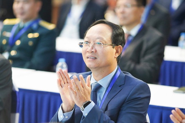 Phó Thủ tướng Thường trực Chính phủ cắt băng khánh thành Nhà ga T2 Nội Bài mở rộng- Ảnh 5.