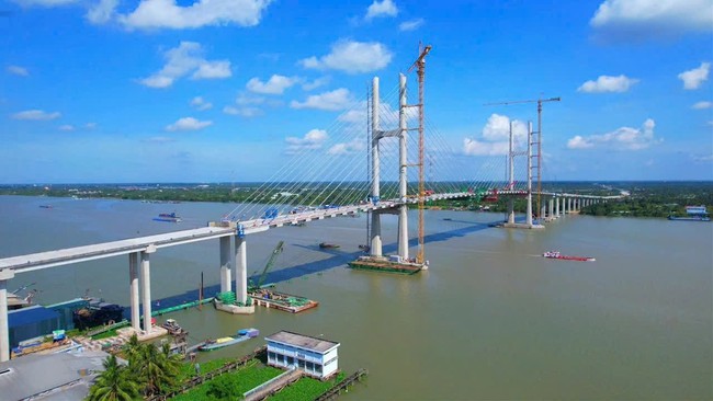 Cầu Rạch Miễu 2: Thi công xuyên lễ 30/4, quyết tâm về đích trước Quốc khánh 2/9- Ảnh 1.