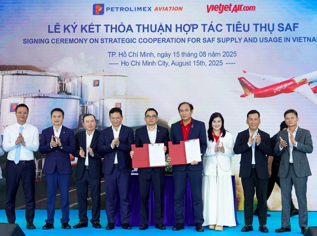 Vietjet hợp tác cùng Petrolimex sử dụng nhiên liệu SAF- Ảnh 3.