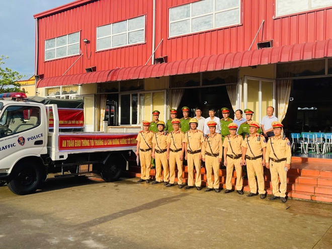 CSGT cả nước ra quân xử lý học sinh vi phạm giao thông   - Ảnh 13.