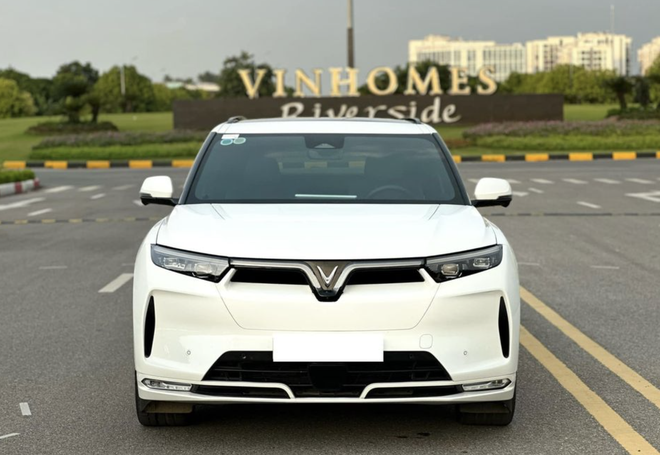 Chủ xe VinFast VF9 bất ngờ vì khấu hao sau 1 năm lăn bánh tại Việt Nam- Ảnh 3.