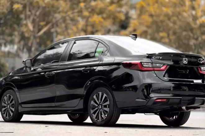 Lăn bánh 132km, Honda City đã được bán lại với giá bất ngờ- Ảnh 3.