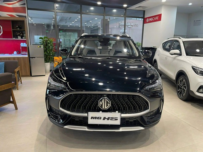 Xe Trung Quốc MG HS bán ế, giảm giá sâu chưa từng thấy ở Việt Nam- Ảnh 2.