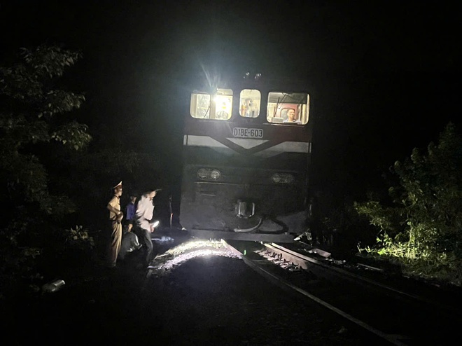 Khắc phục tồn tại, ngăn ngừa TNGT đường sắt ở địa bàn tỉnh Thừa Thiên-Huế - Ảnh 5.