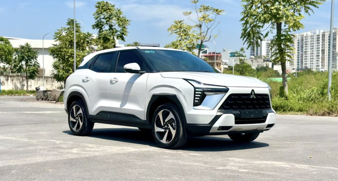 Chạy 1.600km, Mitsubishi Xforce lướt đầu tiên bán lại giá như xe mới - Ảnh 1.