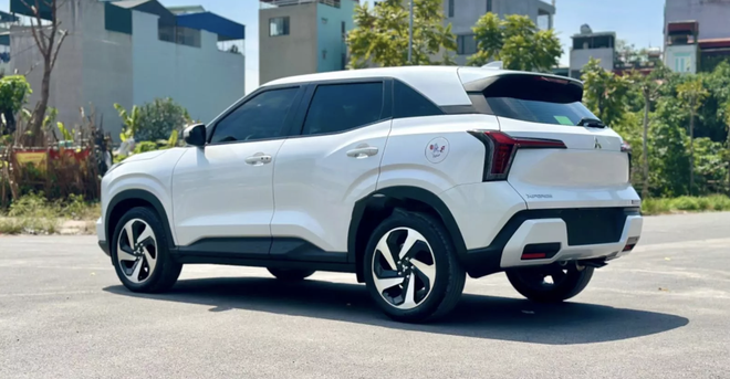 Lần đầu Mitsubishi Xforce xả kho dù bán chạy, tiếp tục là xe rẻ nhất phân khúc - Ảnh 3.