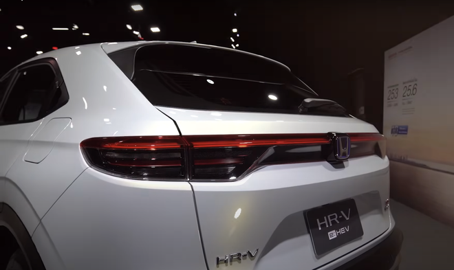 Ảnh thực tế Honda HR-V 2025: Thay đổi nhẹ, có bản hybrid đấu Toyota Corolla Cross- Ảnh 5.