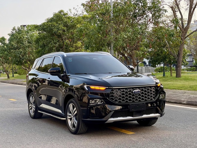 Giá xe Ford Territory lăn bánh tháng 11/2024: Giảm không phanh, rẻ nhất phân khúc- Ảnh 3.