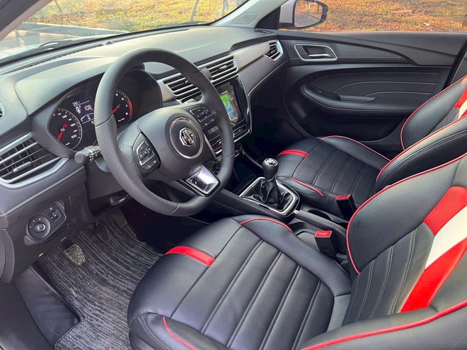 Chạy vài tháng, xe Trung Quốc MG5 bán lại lỗ choáng váng- Ảnh 7.