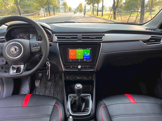 Chạy vài tháng, xe Trung Quốc MG5 bán lại lỗ choáng váng- Ảnh 6.